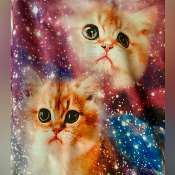 Galaxy-Print Cat Sweater - Picture 2 of 4